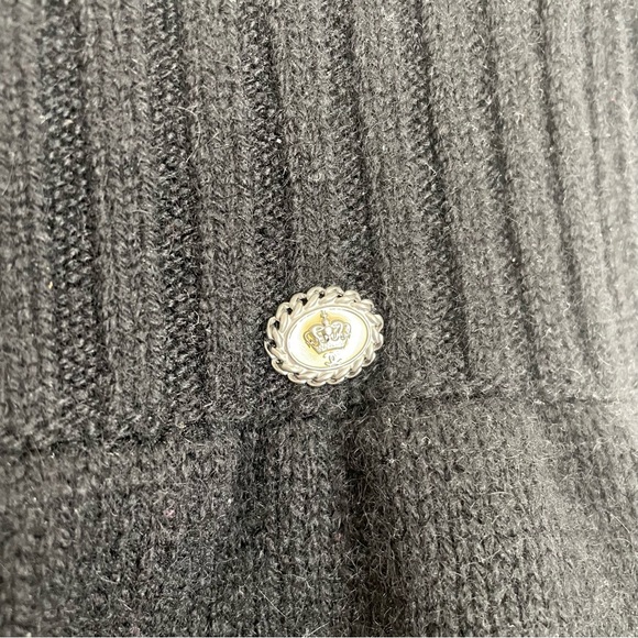 Chanel Cashmere Knit Bubble Mini Skirt Ready To Wear Size 36 US 6 - Picture 5 of 13